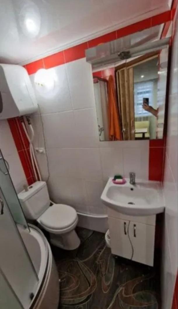 Гостинка, Харьков, Завод Малышева метро, Героев Харькова пр-т