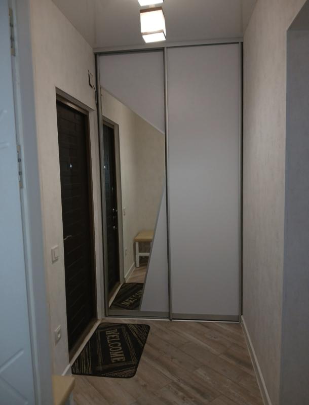 Квартира, 1-кімн., Харьков, 522м/р, Непокоренных (Героев Труда)