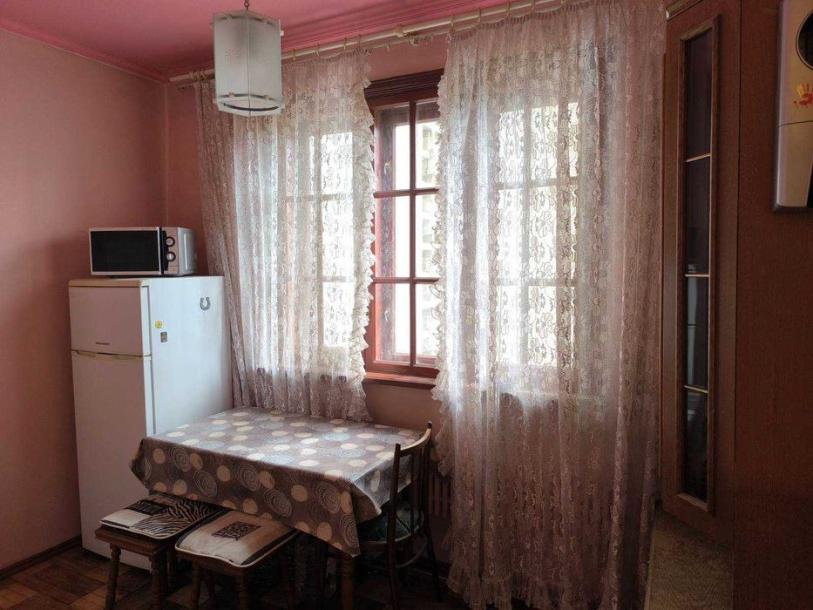 Квартира, 1-кімн., Харьков, Алексеевка, Победы пр.