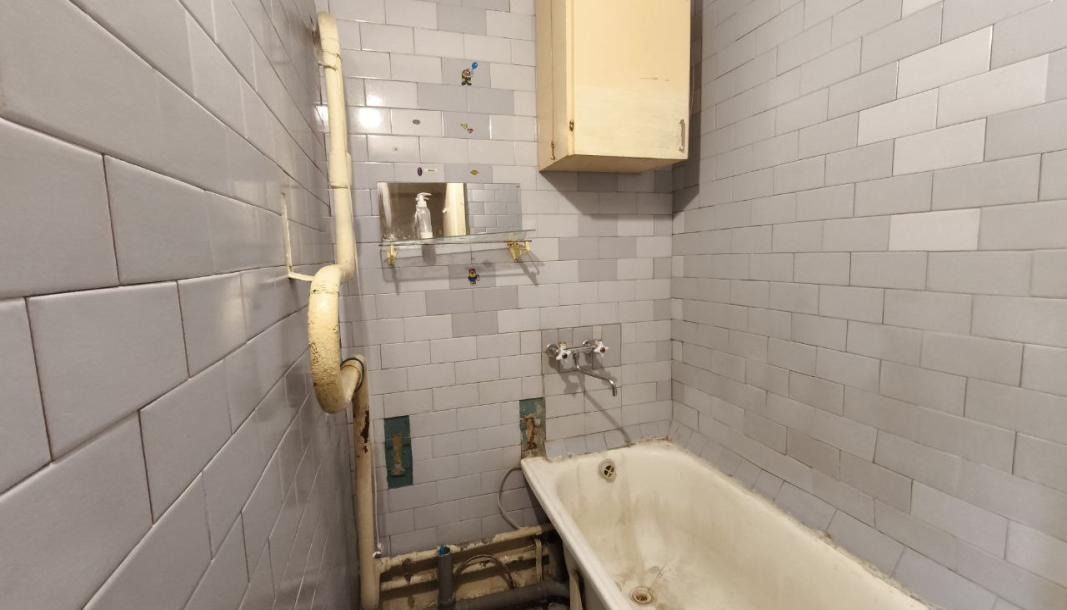 Квартира, 4-кімн., Харьков, Одесская, Зерновая (Совхозная 1-19)