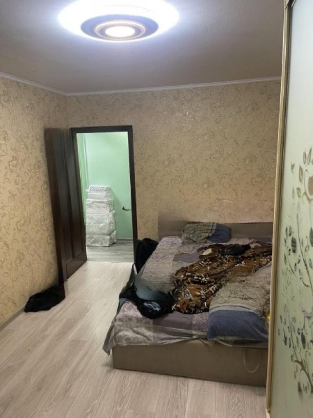 Квартира, 2-кімн., Харьков, 605м/р, Гвардейцев Широнинцев