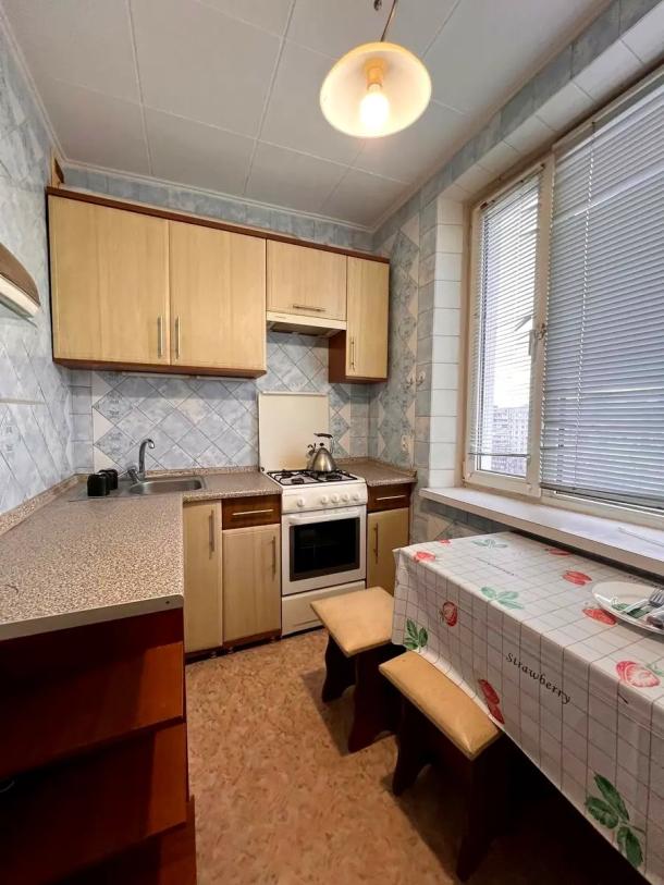 Квартира, 2-кімн., Харьков, 522м/р, Академика Павлова