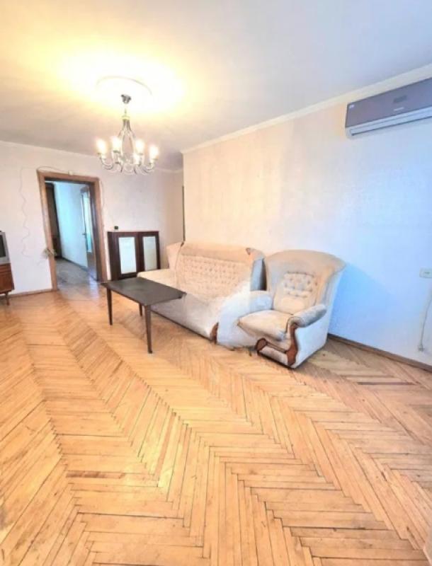 Квартира, 3-кімн., Харьков, Павлово Поле, Европейская (Новгородская)