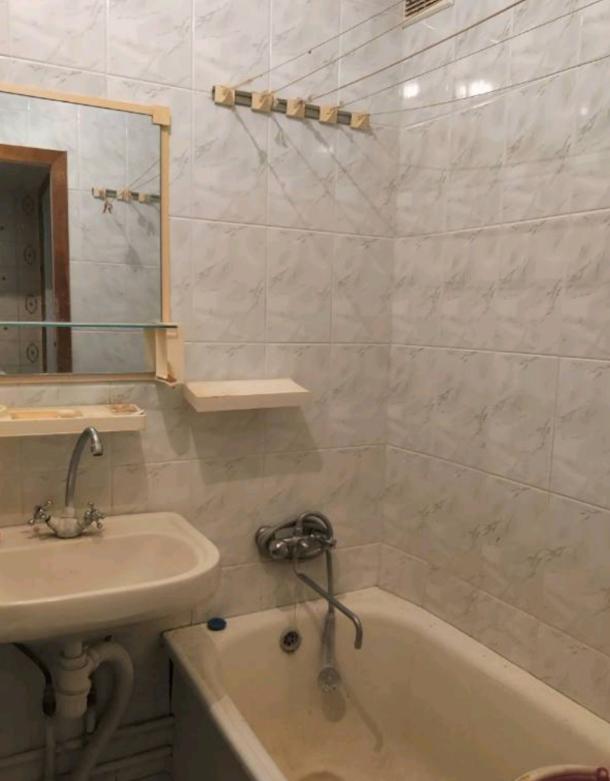 Квартира, 2-кімн., Харьков, 606Ам/р, Светлая