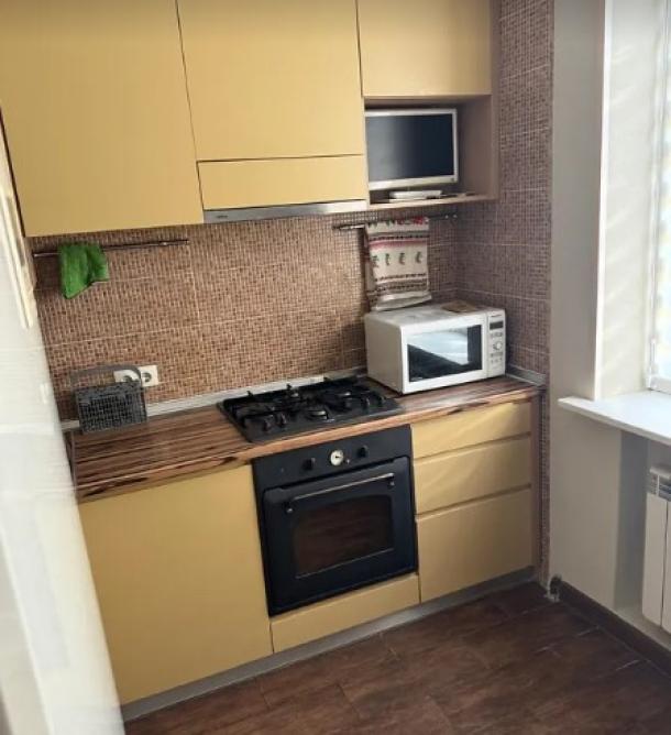 Квартира, 2-кімн., Харьков, Госпром, Чичибабина (Котовского)