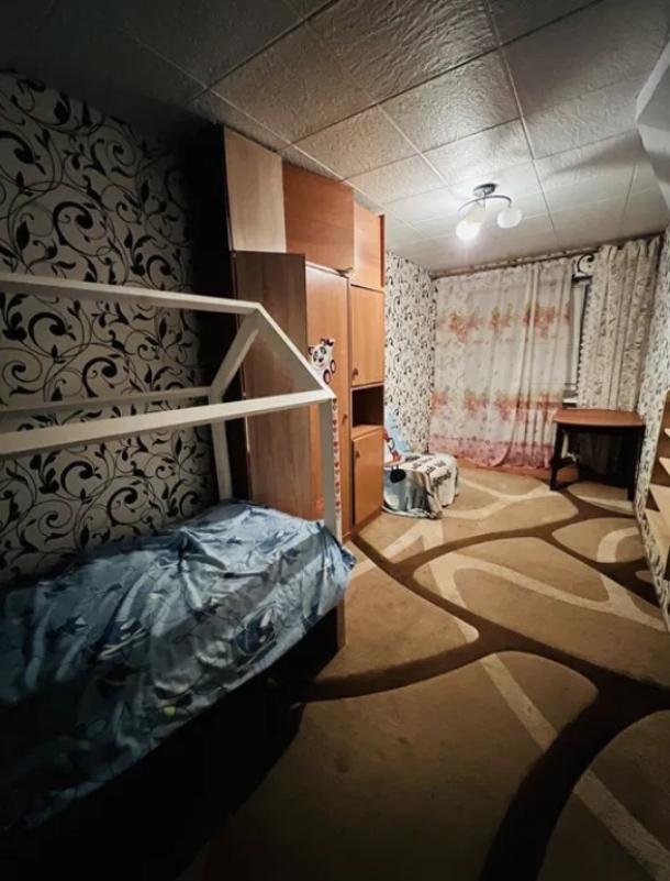 Квартира, 2-кімн., Харьков, 606м/р, Тракторостроителей просп.