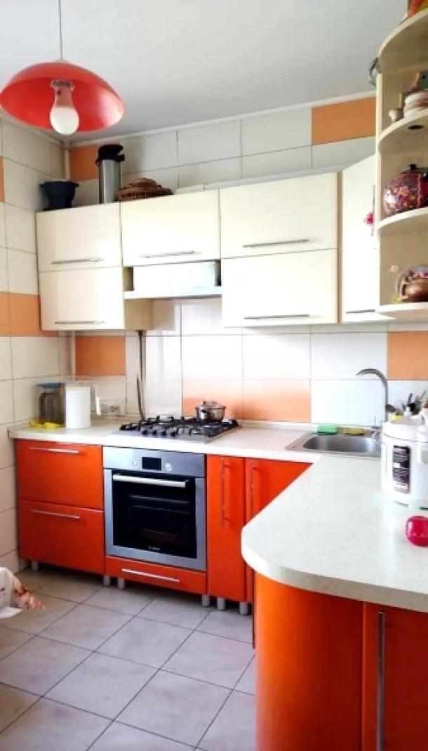 Квартира, 3-кімн., Харьков, Павловка, Лопанская ул.