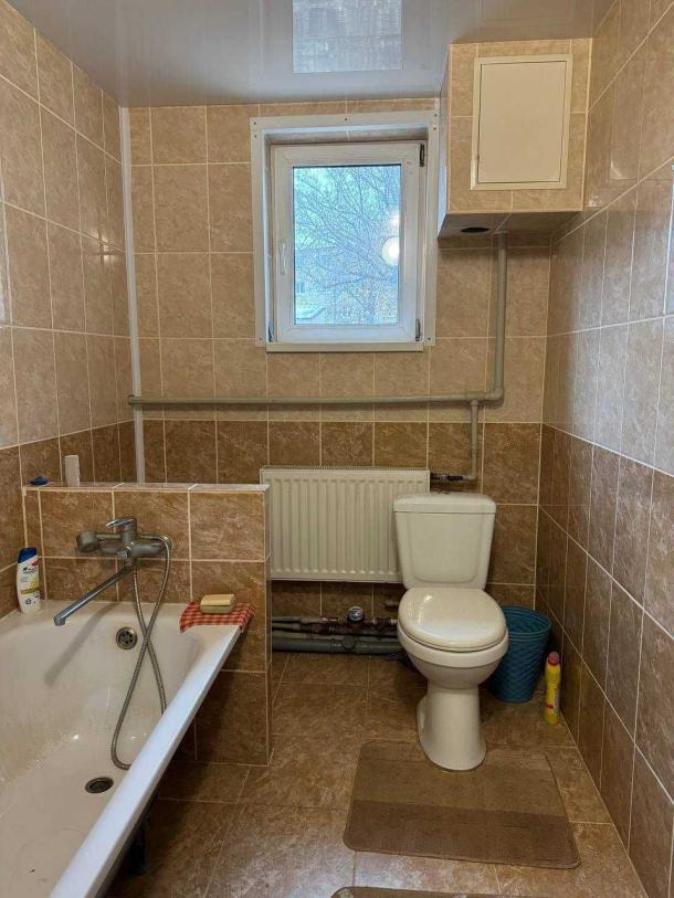 Квартира, 2-кімн., Чугуев, Чугуевский район