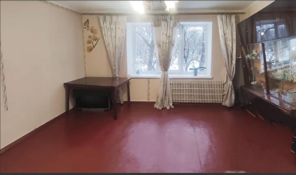 Квартира, 2-кімн., Харьков, ХТЗ, 12-го Апреля