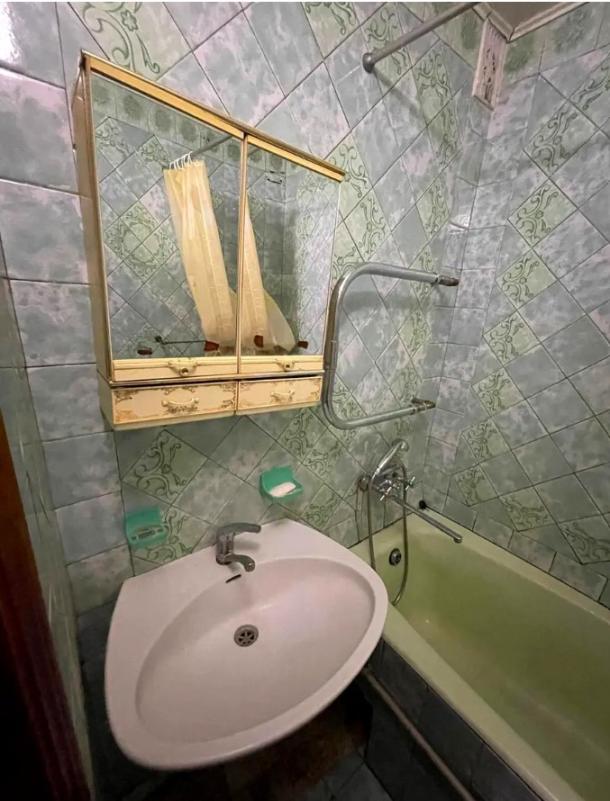 Купить квартира, Харьков, Рогань жилмассив, 92-й бригады (Грицевца)