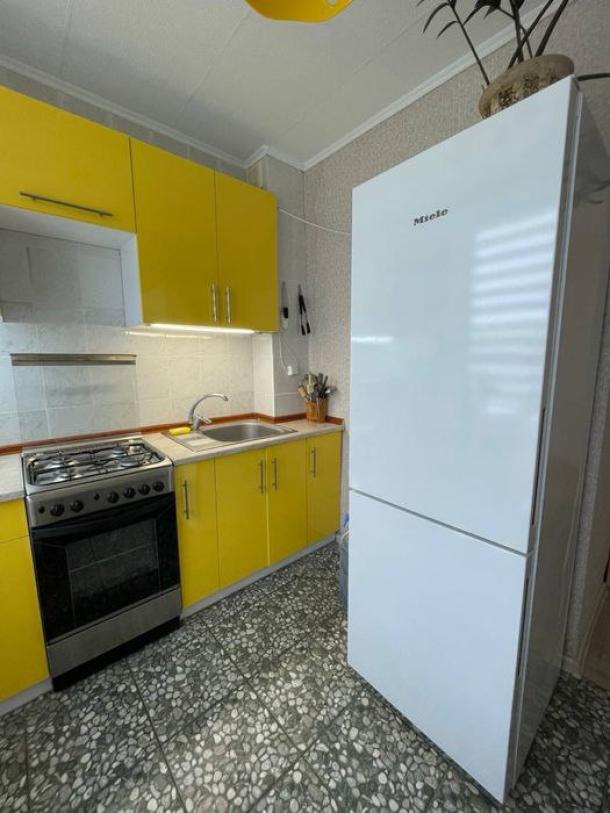 Квартира, 1-кімн., Харьков, 607м/р, Тракторостроителей просп.