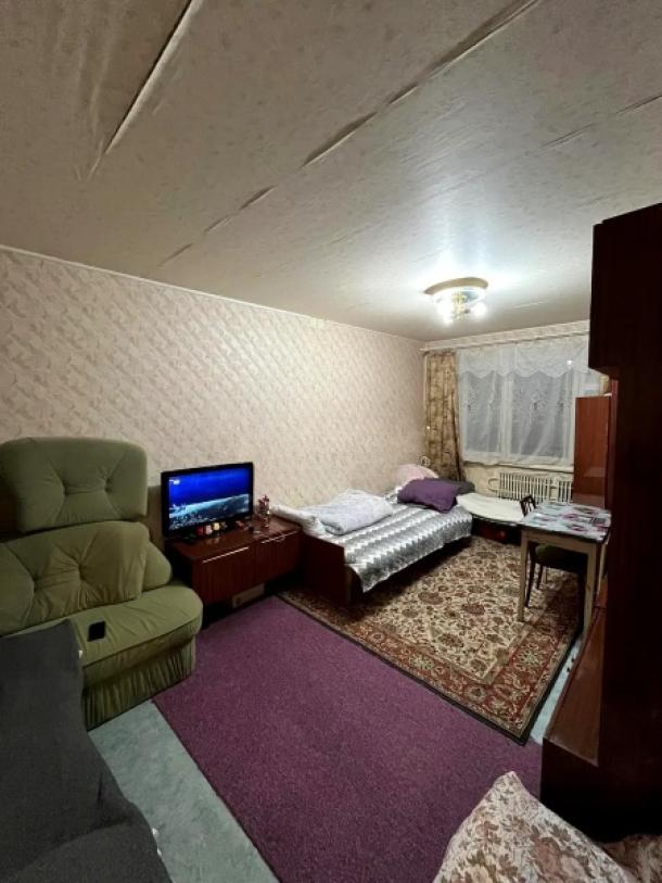 Квартира, 1-кімн., Харьков, 524м/р, Непокоренных (Героев Труда)