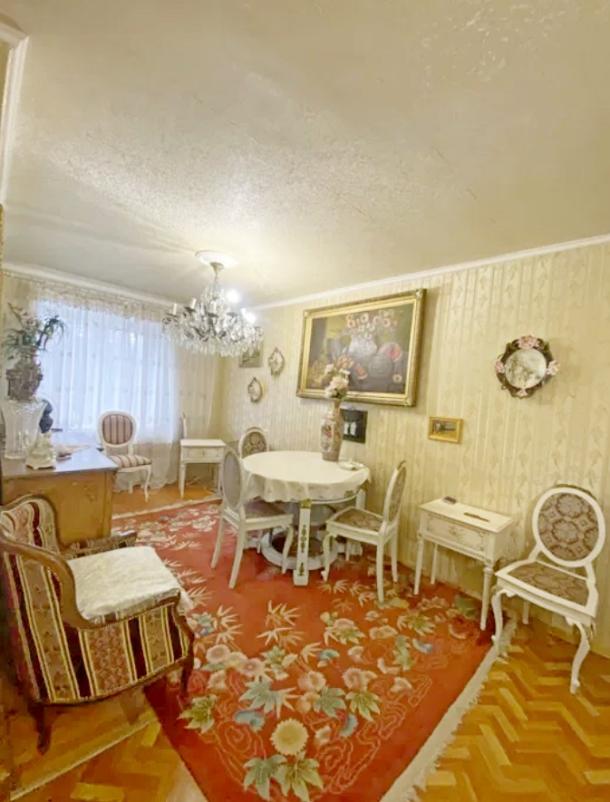 Квартира, 2-кімн., Харьков, Павлово Поле, Науки пр.