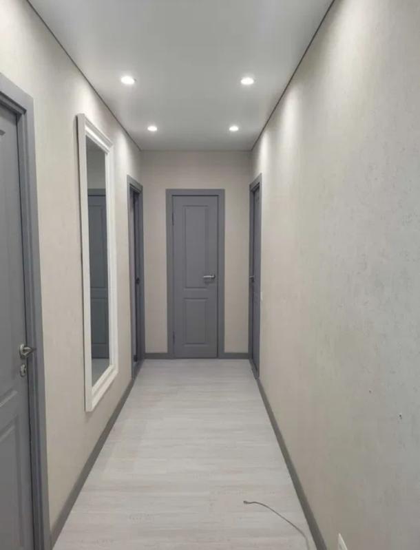 Квартира, 3-кімн., Харьков, Жуковского поселок, Продольная