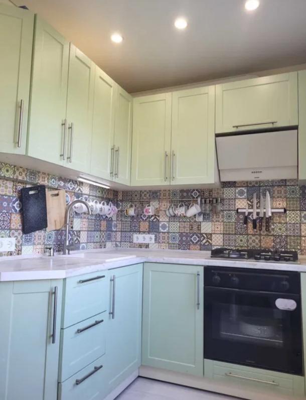 Квартира, 3-кімн., Харьков, Жуковского поселок, Продольная