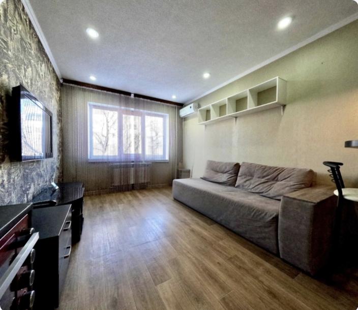 Гостинка, Харьков, 606Ам/р, Гарибальди