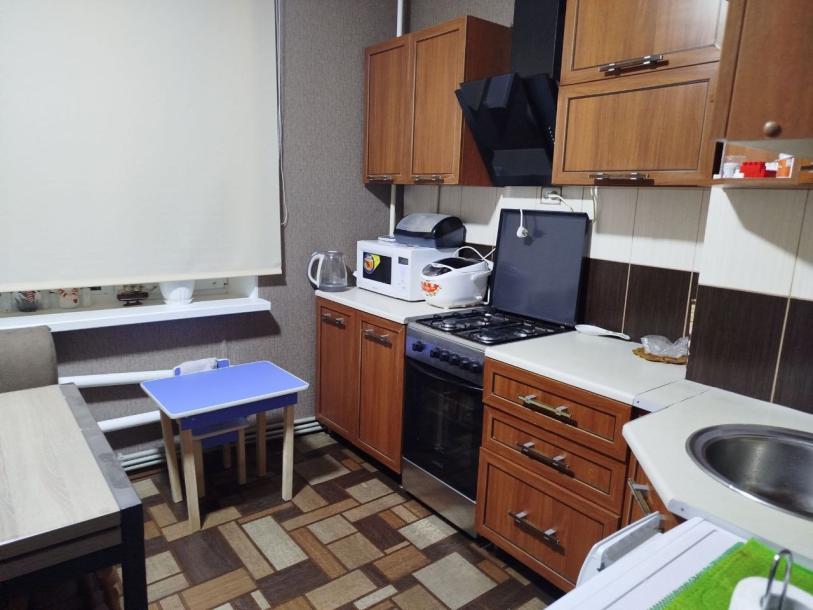 Квартира, 2-кімн., Чкаловское, Чугуевский район