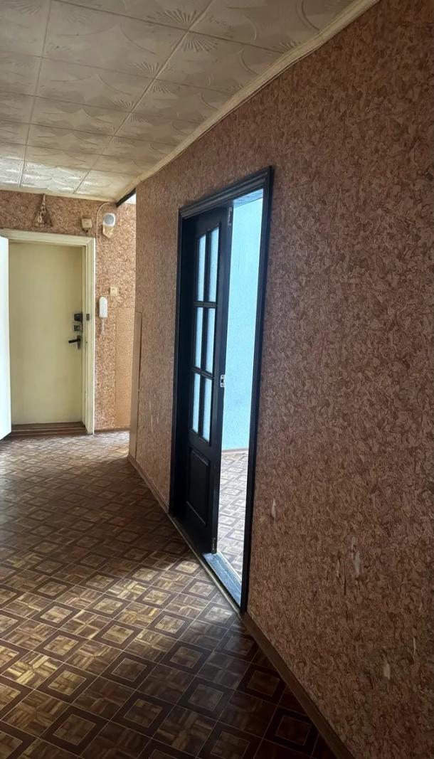 Квартира, 3-кімн., Харьков, Павлово Поле, Старицкого