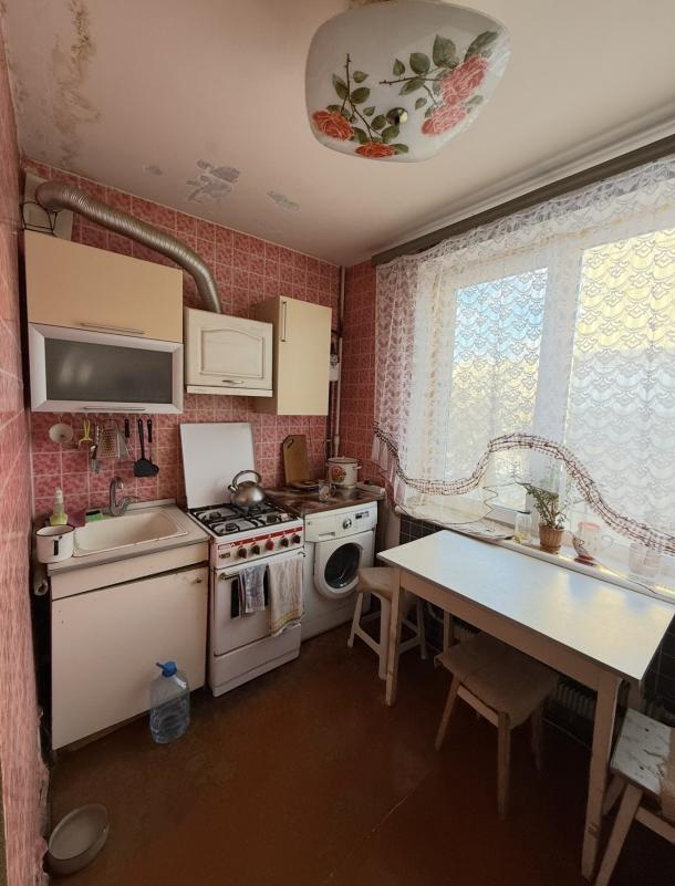 Квартира, 3-кімн., Харьков, 524м/р, Гвардейцев Широнинцев