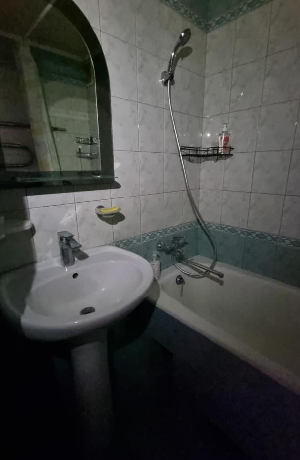 Квартира, 2-кімн., Харьков, Алексеевка, Людвига Свободы пр.