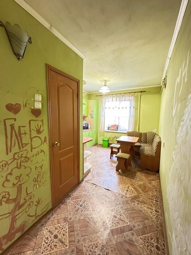 Квартира, 4-кімн., Новопокровка, Чугуевский район, Весича