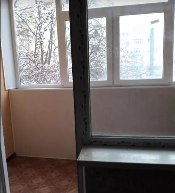 Квартира, 1-кімн., Харьков, Залютино, Золочевская