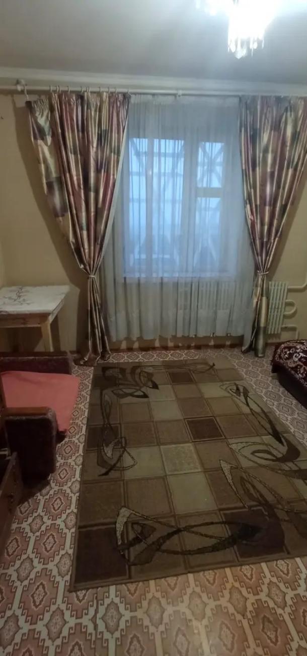 Квартира, 3-кімн., Харьков, Павловка, Клочковская