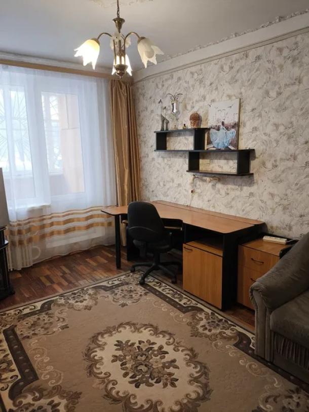 Квартира, 2-кімн., Харьков, Масельского метро, Героев Харькова пр-т