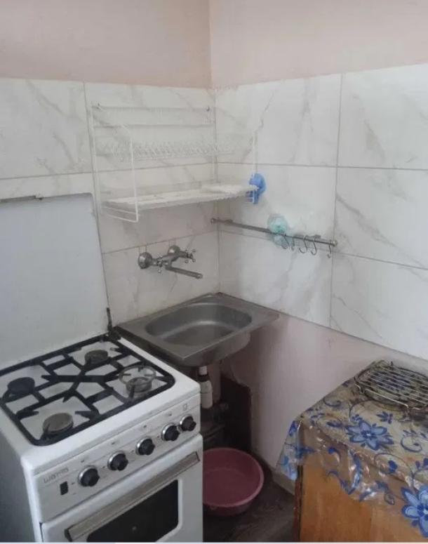 Квартира, 2-кімн., Харьков, 603м/р, Тракторостроителей просп.