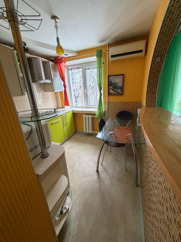 Квартира, 2-кімн., Харьков, Новые Дома, Бригады «Хартия» (Маршала Рыбалко)