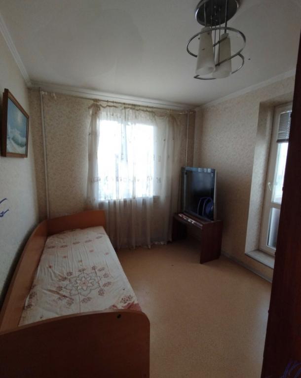 Квартира, 3-кімн., Харьков, 535Ам/р, Владислава Зубенко (Тимуровцев)