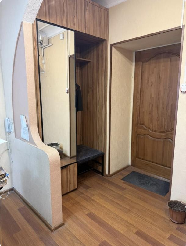 Квартира, 3-кімн., Харьков, Центр, Павловская пл. (Р.Люксембург пл.)