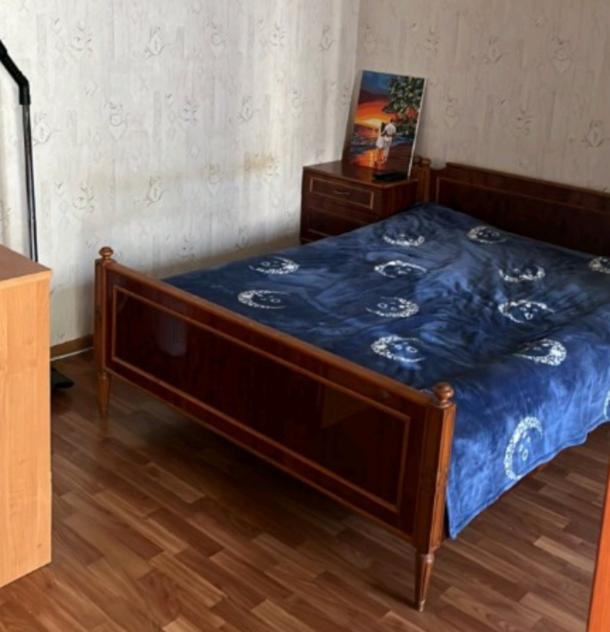 Квартира, 1-кімн., Харьков, Павлово Поле, 23 Августа