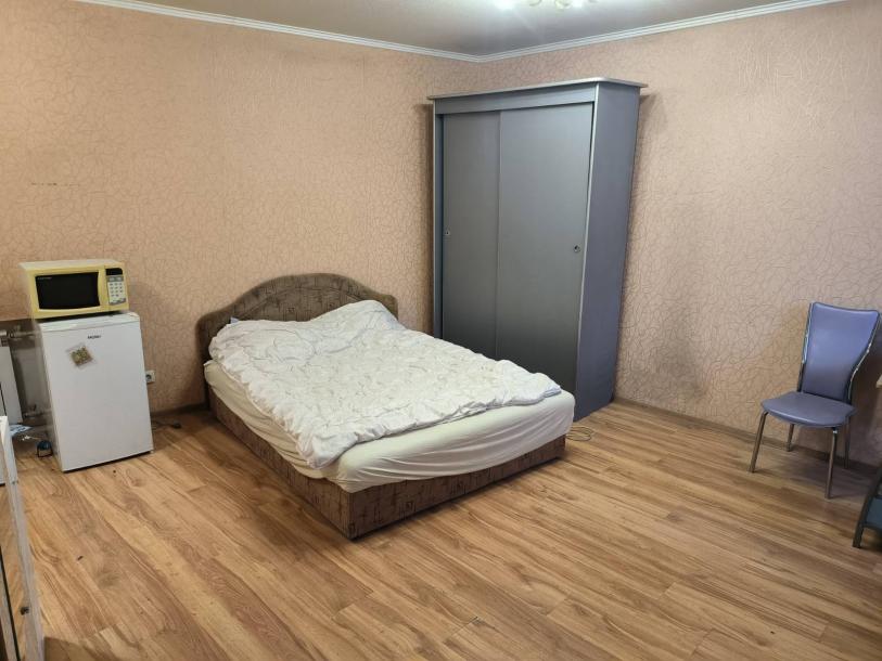 Квартира, 1-кімн., Харьков, Гагарина метро , Героев Небесной Сотни пл. (Руднева пл.)