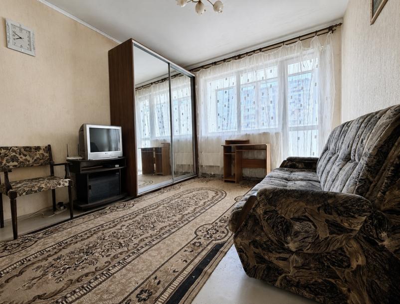 Квартира, 1-кімн., Харьков, Рогань жилмассив, 92-й бригады (Грицевца)
