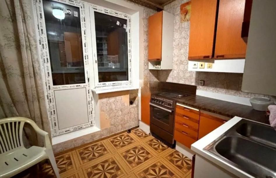 Квартира, 4-кімн., Харьков, 1 Северная Салтовка, Родниковая (Красного милиционера, Кирова)