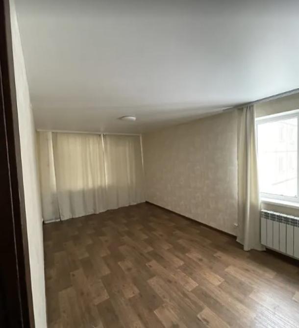 Квартира, 3-кімн., Харьков, 608м/р, Гвардейцев Широнинцев