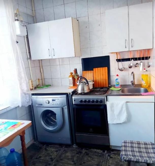 Квартира, 3-кімн., Харьков, 524м/р, Гвардейцев Широнинцев