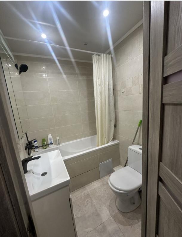 Квартира, 2-кімн., Харьков, Песочин, Героев Чернобыля (Щорса, Красных партизан)