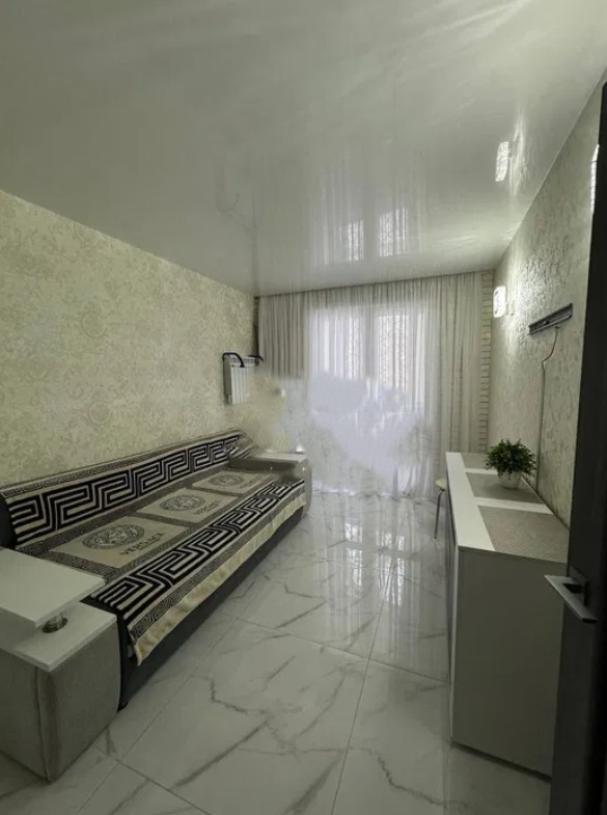 Квартира, 3-кімн., Харьков, 531м/р, Гвардейцев Широнинцев