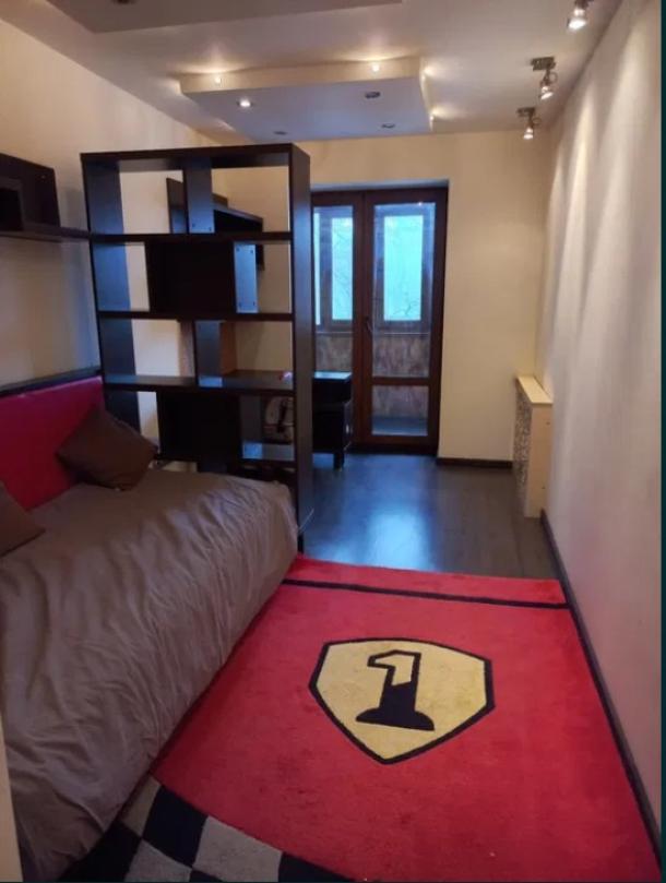 Квартира, 3-кімн., Харьков, Жуковского поселок, Астрономическая