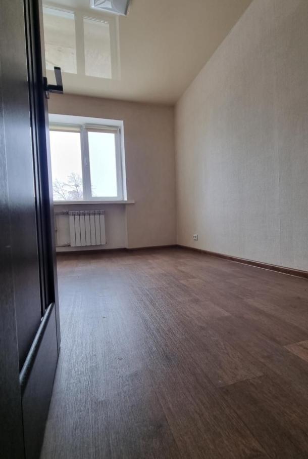 Квартира, 4-кімн., Харьков, Бавария, Петра Свинаренко