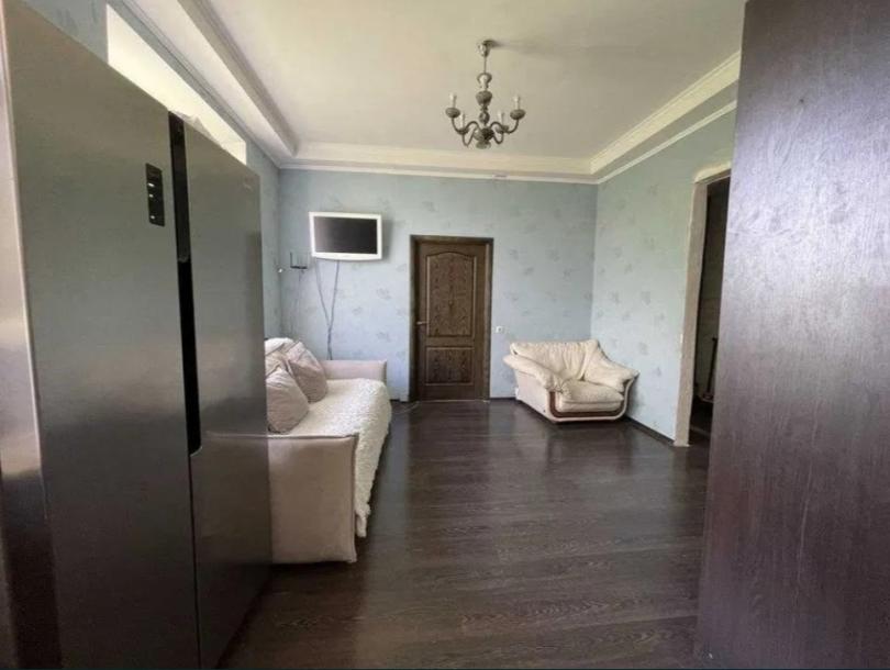 Квартира, 3-кімн., Харьков, Москалевка, Москалевская (Октябрьской Революции)