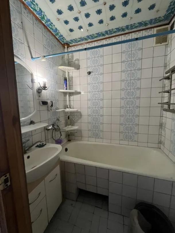 Квартира, 2-кімн., Харьков, Масельского метро, Героев Харькова пр-т