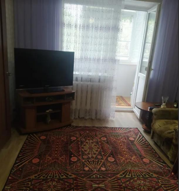 Квартира, 3-кімн., Харьков, Новые Дома, Каденюка (Танкопия)