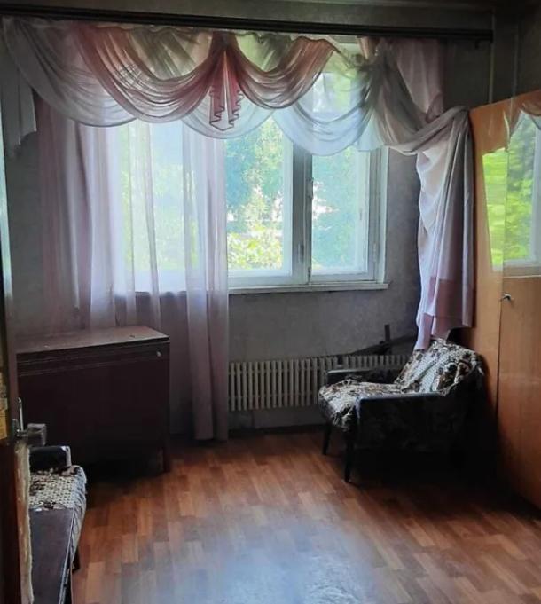 Квартира, 3-кімн., Харьков, Сосновая горка, Клочковская