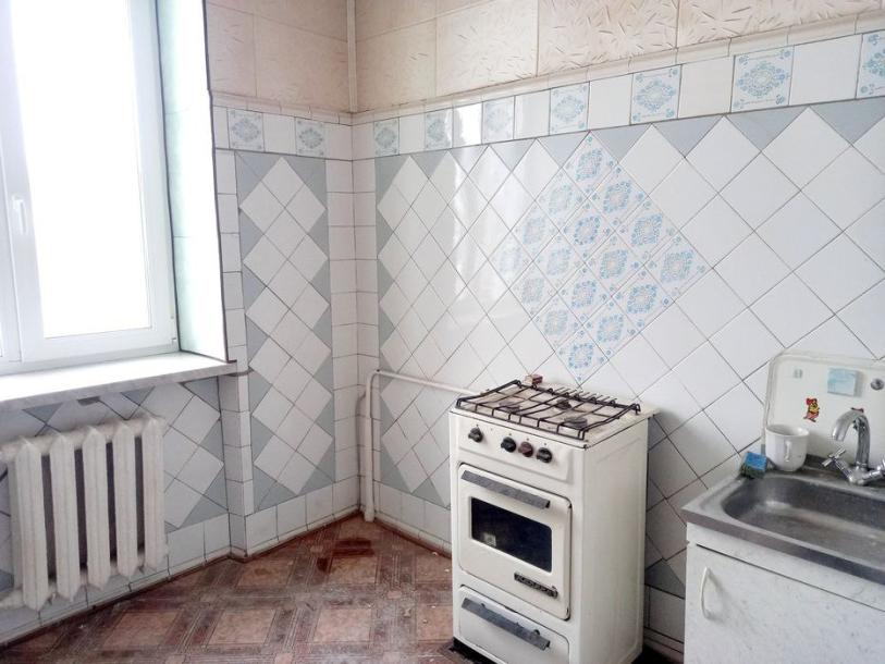 Квартира, 2-кімн., Харьков, ХТЗ, Генерала Момота (3-й Интернационал)