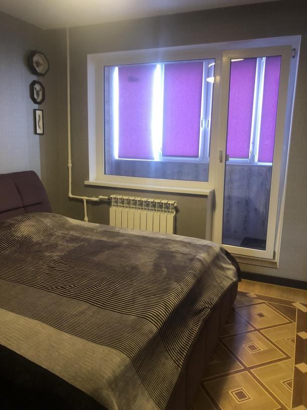 Квартира, 4-кімн., Харьков, Алексеевка