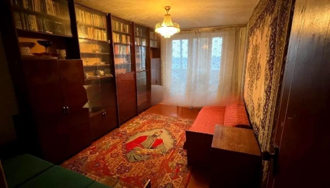 Квартира, 3-кімн., Харьков, Холодная Гора, Баварский пер.