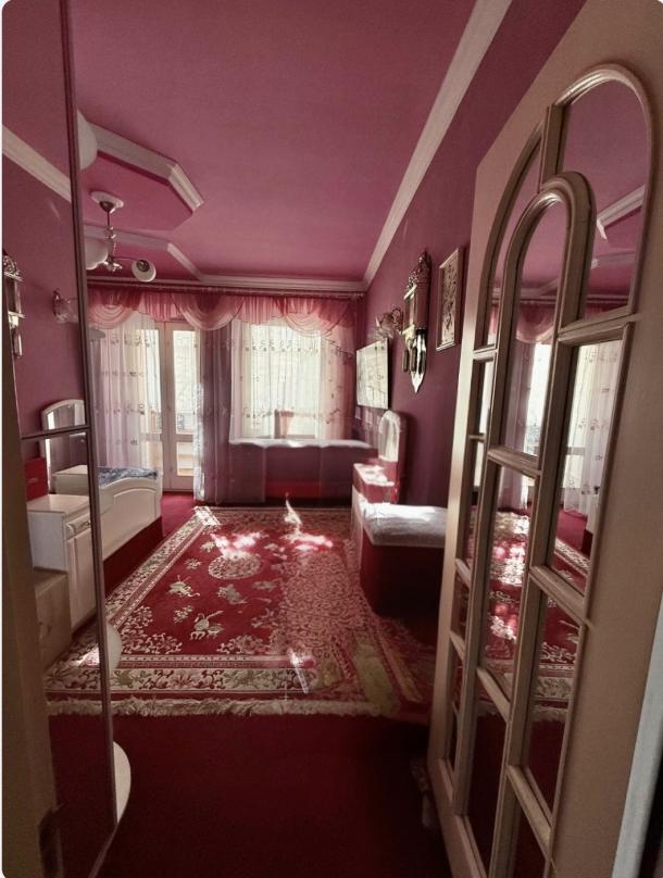 Квартира, 3-кімн., Харьков, Старая Салтовка, Глобинская